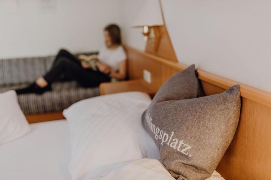 Dorfcafe Unken Hotelpension Swirtshaus Im Dorf Dış mekan fotoğraf