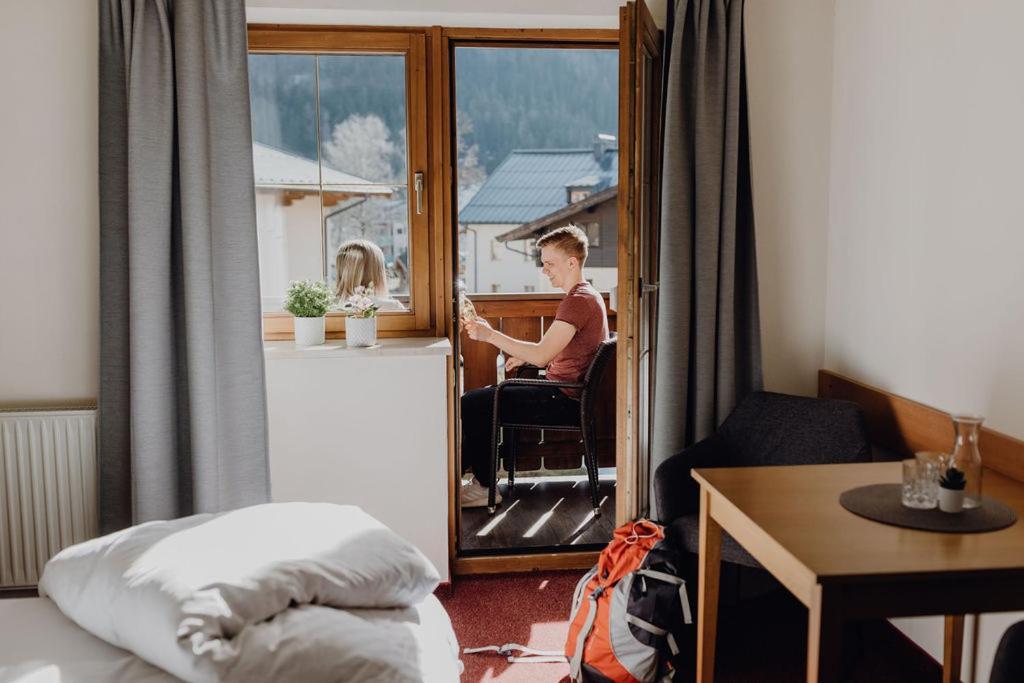 Dorfcafe Unken Hotelpension Swirtshaus Im Dorf Dış mekan fotoğraf