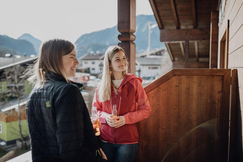 Dorfcafe Unken Hotelpension Swirtshaus Im Dorf Dış mekan fotoğraf