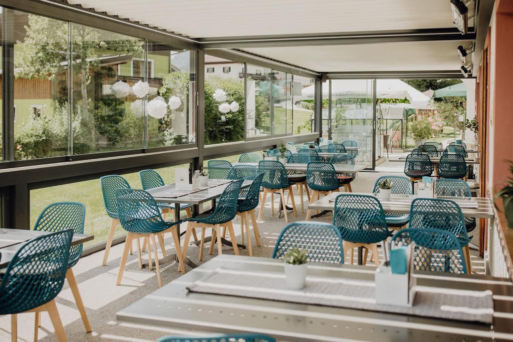 Dorfcafe Unken Hotelpension Swirtshaus Im Dorf Dış mekan fotoğraf