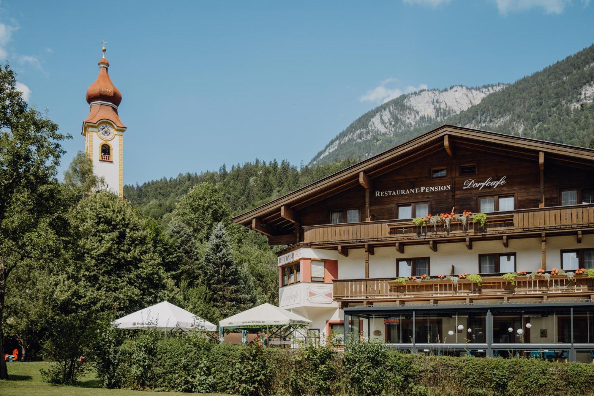 Dorfcafe Unken Hotelpension Swirtshaus Im Dorf Dış mekan fotoğraf